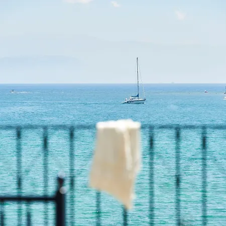 Dreams Corfu & מלון גאוביה