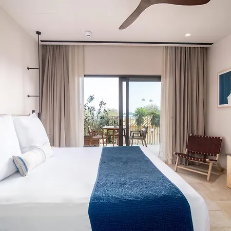 Hotel Hyatt Ziva Corfu 5*